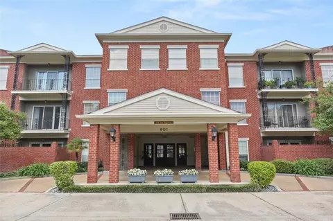 801 Rue Burgundy St #315, Metairie, LA 70005