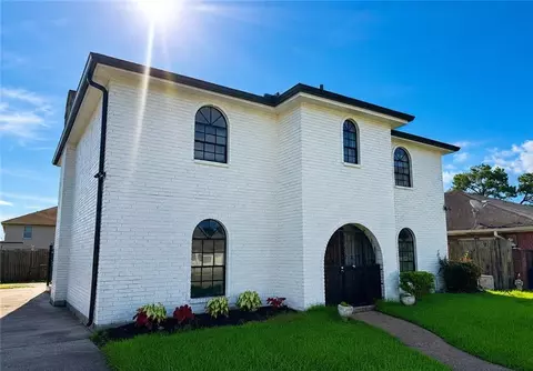 7721 Butterfield St, New Orleans, LA 70126