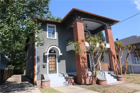 3106 Upperline St, New Orleans, LA 70125