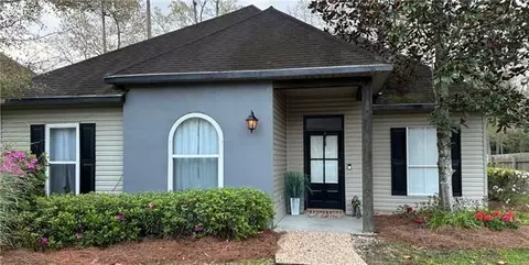 1555 Marigny St, Mandeville, LA 70448