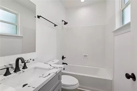 Bath - 440 Sharon Ave, Boutte, LA 70039 photo 2 of 2
