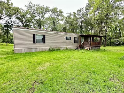774 Claudes Rd, Colfax, LA 71417