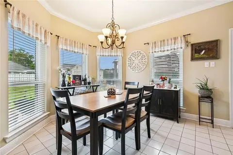 Dining - 127 Magnolia Ct, Luling, LA 70070 photo 1 of 3