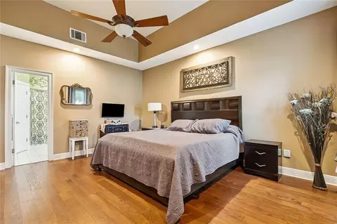Bedroom - 127 Magnolia Ct, Luling, LA 70070 photo 2 of 5
