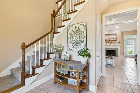 Entry Way - 127 Magnolia Ct, Luling, LA 70070 photo 2 of 2