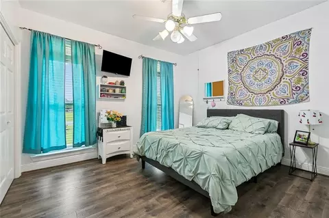 Bedroom - 127 Magnolia Ct, Luling, LA 70070 photo 5 of 5