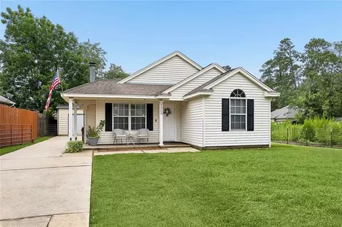 1506 Jasmine St, Mandeville, LA 70448