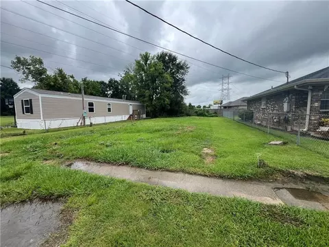 1700 Mansfield Ave, Marrero, LA 70072
