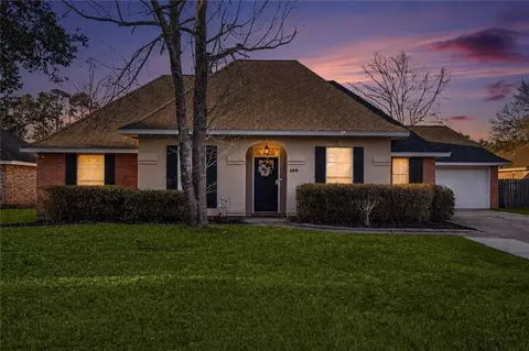 108 Woodruff Dr, Slidell, LA 70461