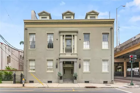 1115 Prytania St #205, New Orleans, LA 70130