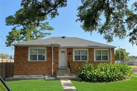 1569 Athis St, New Orleans, LA 70122
