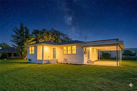 147 Star Pl, Belle Chasse, LA 70037