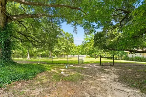 Exterior - 82330 Highway 437 Hwy, Covington, LA 70435 photo 10 of 11