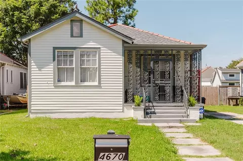 4670 Marigny St, New Orleans, LA 70122