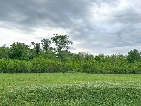 112 Deer Field Dr, Belle Chasse, LA 70037