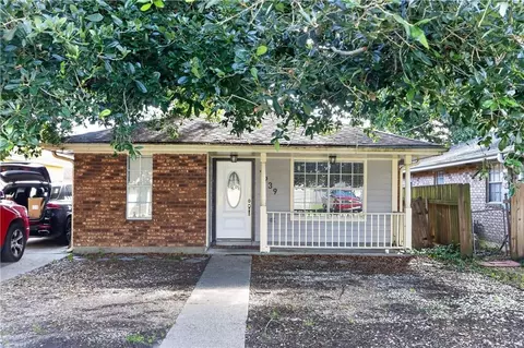 7939 Devine St, New Orleans, LA 70127