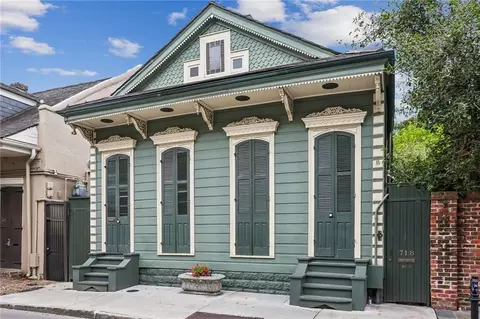 718 Ursulines Ave #B, New Orleans, LA 70116