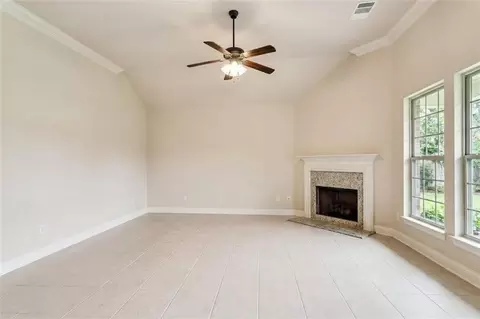 Living - 2212 Darlene Dr, Covington, LA 70435 photo 2 of 3