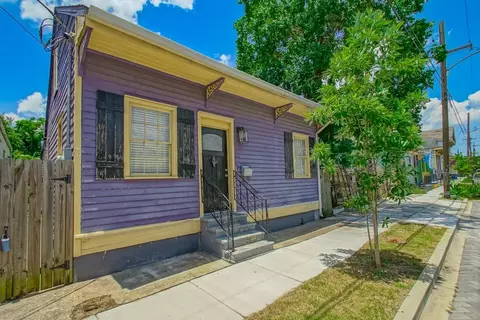 1312 Arts St, New Orleans, LA 70117