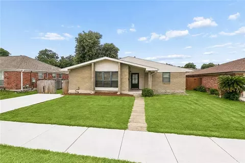 6513 Hastings St, Metairie, LA 70003