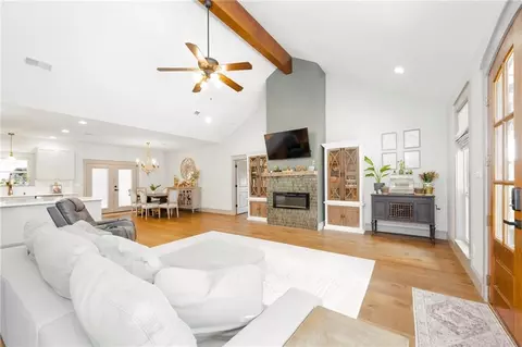 Living - 628 Tartan Trce, Covington, LA 70435 photo 1 of 2