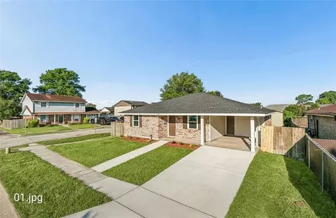 236 Willowbrook Ave, Gretna, LA 70056