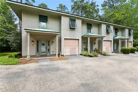 590 Lotus N Dr #1, Mandeville, LA 70471