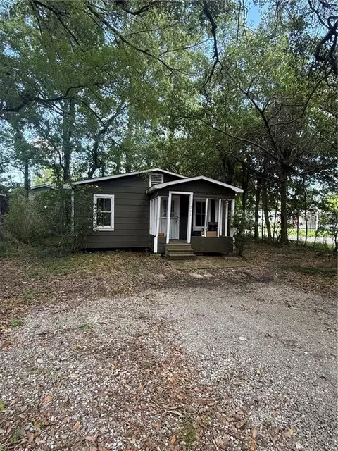 711 S Olive St, Hammond, LA 70403
