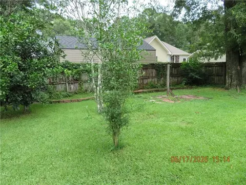 Exterior - 70220 8th St, Covington, LA 70433 photo 8 of 8