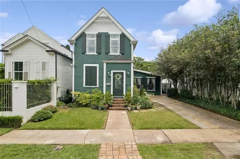 827 Calhoun St, New Orleans, LA 70118