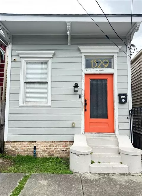 1329 Touro St, New Orleans, LA 70116