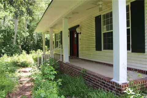 1785 Jean Lafitte Blvd, Jean Lafitte, LA 70067