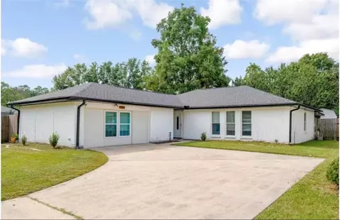 105 Drury Ln, Slidell, LA 70460