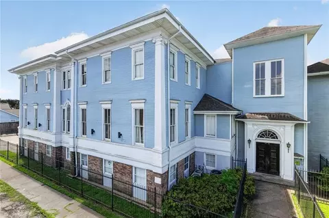 4716 Annunciation St #2D, New Orleans, LA 70115