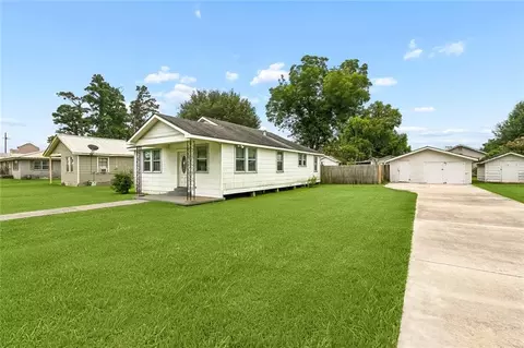 159 N Magnolia St # A, Gramercy, LA 70052
