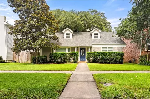 6932 Catina St, New Orleans, LA 70124