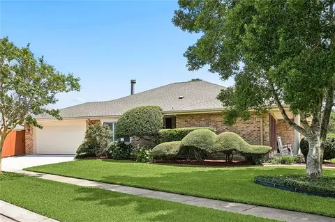Exterior - 4236 Beaune Dr, Kenner, LA 70065 photo 2 of 5