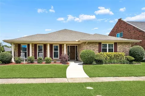 4236 Beaune Dr, Kenner, LA 70065