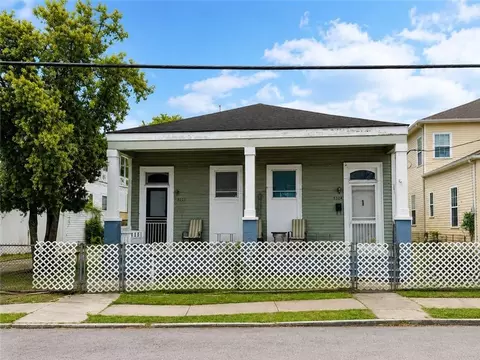 5322 24 Laurel St, New Orleans, LA 70115