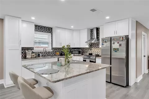4916 Kawanee Ave, Metairie, LA 70006