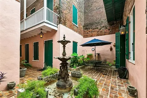 416 Burgundy St #3, New Orleans, LA 70112