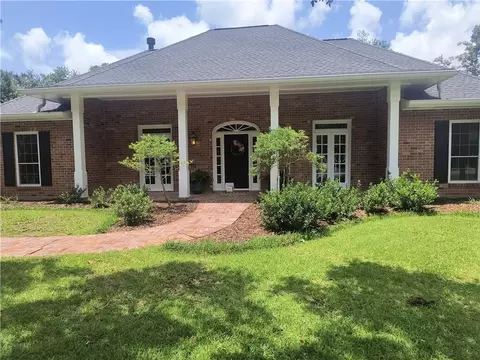 219 Blue Crane Apt 1 Dr, Slidell, LA 70461