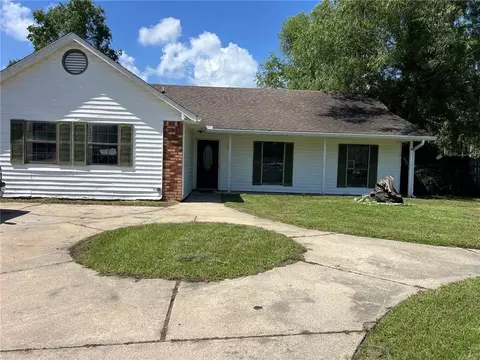 804 Huntwyck Cir, Slidell, LA 70460
