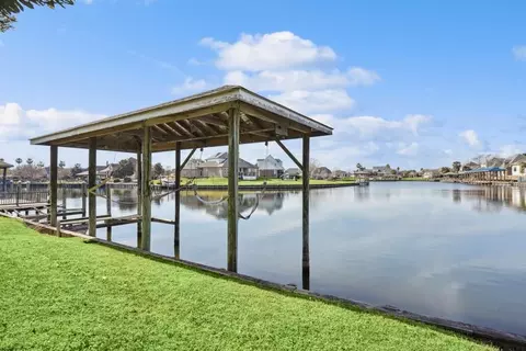 View/Area - 108 Lighthouse Pt, Slidell, LA 70458 photo 1 of 1