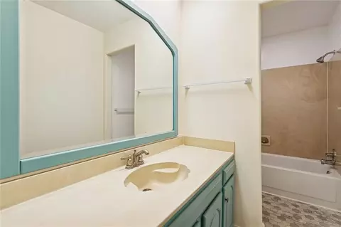 Bath - 266 Blue Crane No 2 Dr, Slidell, LA 70461 photo 4 of 4