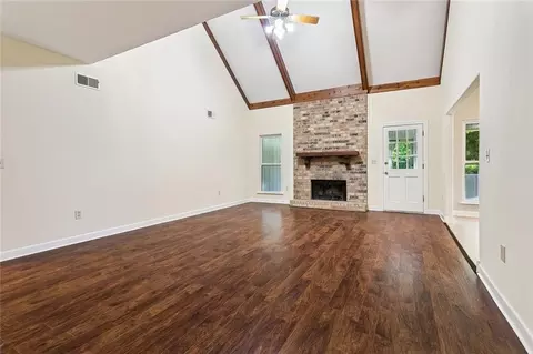Living - 266 Blue Crane No 2 Dr, Slidell, LA 70461 photo 2 of 3