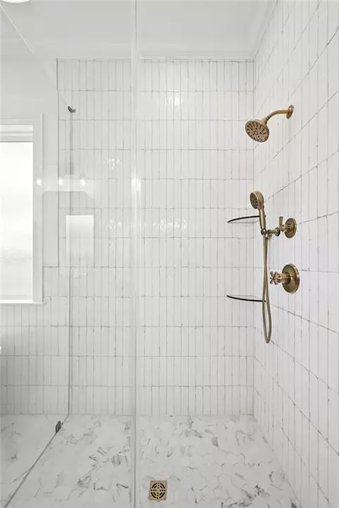 Bath - 4118 Endor Loop, Mandeville, LA 70448 photo 4 of 7