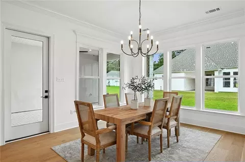 Dining - 4118 Endor Loop, Mandeville, LA 70448 photo 1 of 2