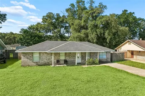 10192 Webb Rd, Hammond, LA 70403