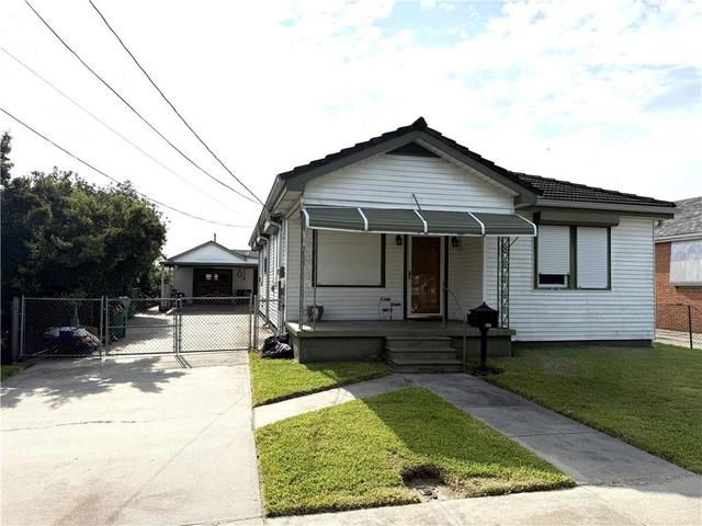 549 Bertucci St, Marrero, LA 70072